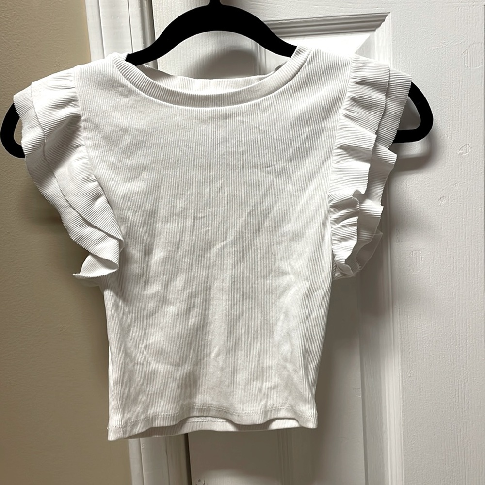 Zara ruffle sleeve ribbed crop top